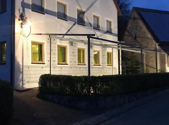 Neue Krone Hotel 2*