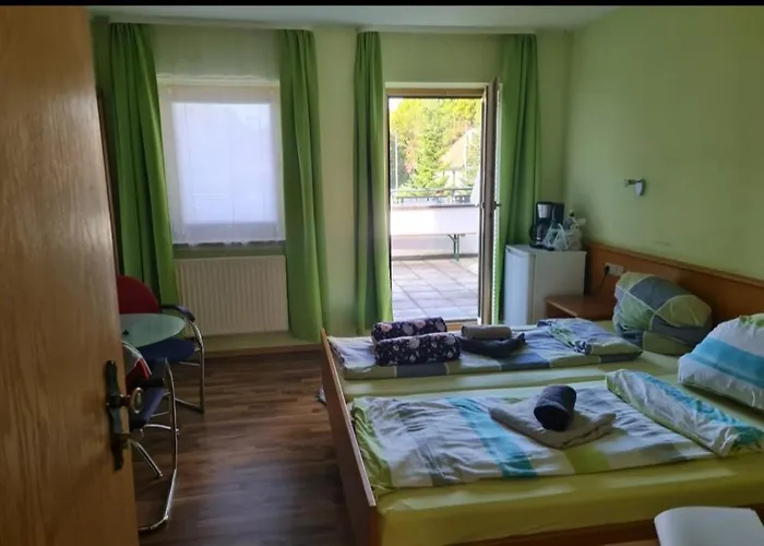 Neue Krone Hotel Markt Erlbach